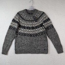 NWT Abercrombie  Fitch Crew Neck Sweater Women  s Small Fair Isle Gray Black