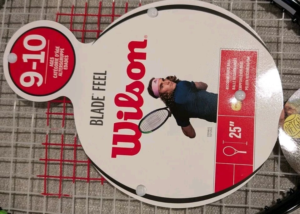 Wilson Blade Feel 25 Age 910 Junior Tennis Racquet 25" Length 3 7/8