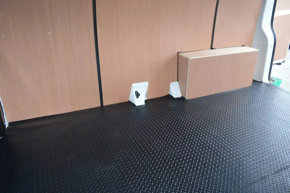 VW Transporter Pre-Cut Floor Heavy Duty 4mm Rubber T5, T6 LWB & SWB (2013-2022) - Image 3 of 4