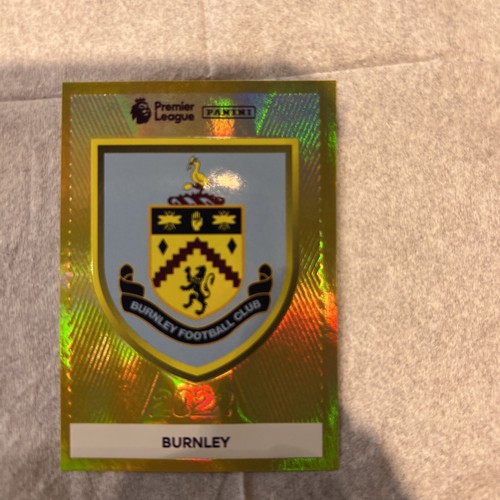 Burnley Golden Badge Sticker #139 Panini PL 2022. Neu