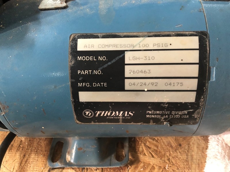 Thomas LGH-310 Articulated Piston Compressor 260463 Baldor M98819 115/230V 1/4HP