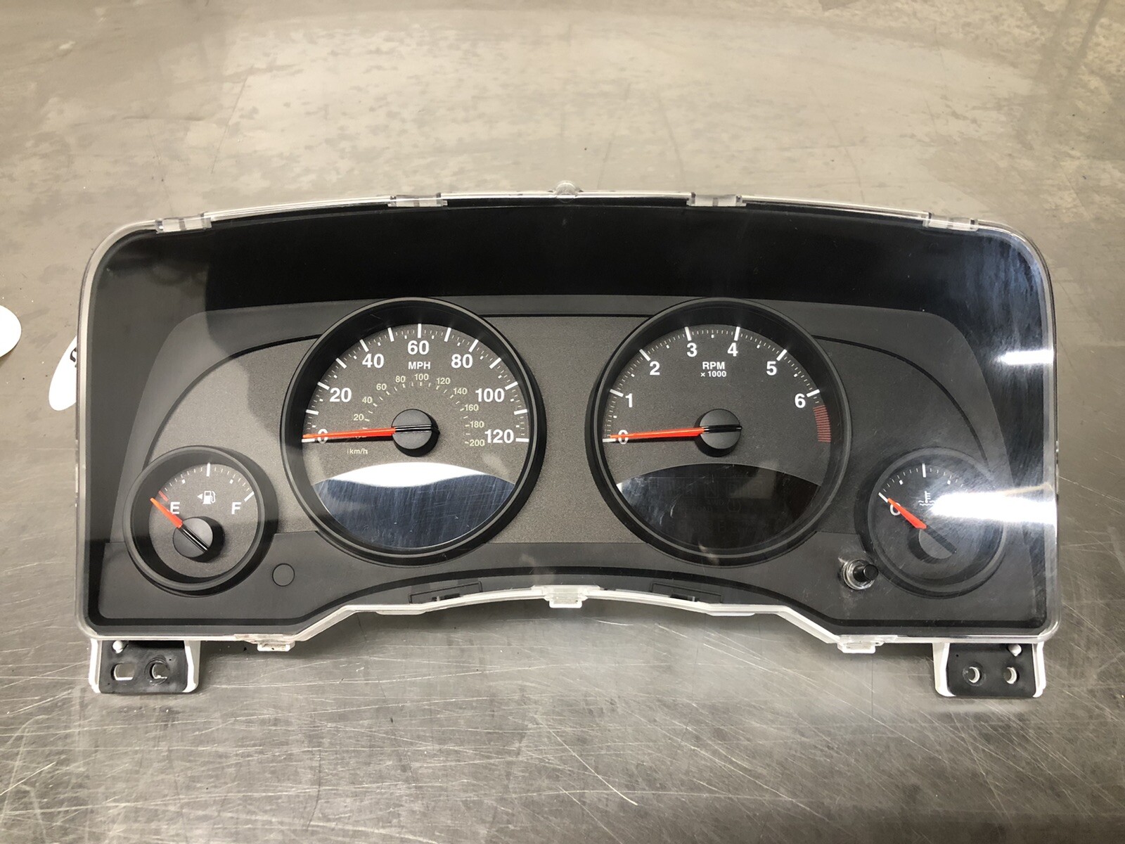 2011 2012 Jeep Compass Patriot Instrument Speedometer Gauge Cluster