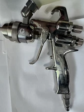 Graco XT Series Spray gun With PPS Gravity Feed Cup  (no Packaging)