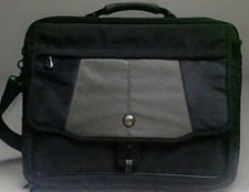 Targus Deluxe 17" Laptop Case W/ Dome Protection, Great Condition 