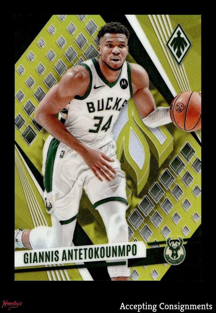 2023-24 Panini Phoenix Yellow #176 Giannis Antetokounmpo 39/49 Bucks