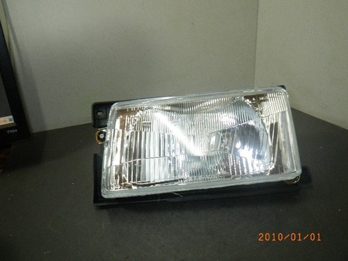 132091 Hauptscheinwerfer links VW Polo II (86C) 441-1117L.LD 1.4