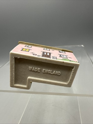Vintage Whimsey on Why Wade England Vicarage #20 House Figure Miniature - Picture 8 of 8
