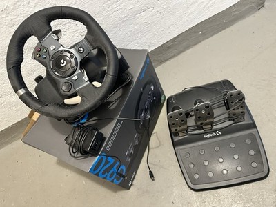 Logitech G920 Lenkrad und Pedale