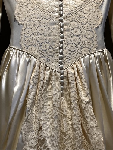 Vintage 1940s Miriam Originals New York Cream Wedding Dress Button Back Lace S? - Picture 17 of 22