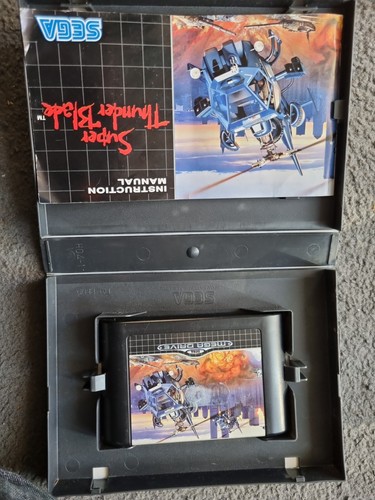 SUPER THUNDER BLADE SEGA MEGA DRIVE carrello completo di scatola & manuale RARO CIB - Foto 2 di 3