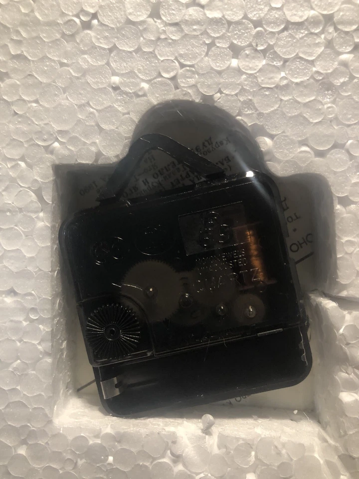 Reloj de pared de vinilo Pesadilla antes de Navidad disco reloj silencioso decoración Disney Foto 3 de 4