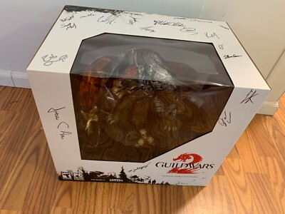 Guild Wars 2 Collector's Edition champion Rytlock, signed by DEV team members