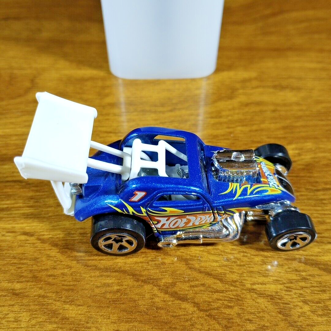 Hot Wheels Vintage Timeless Toys Series III Fiat 500 MF Blue