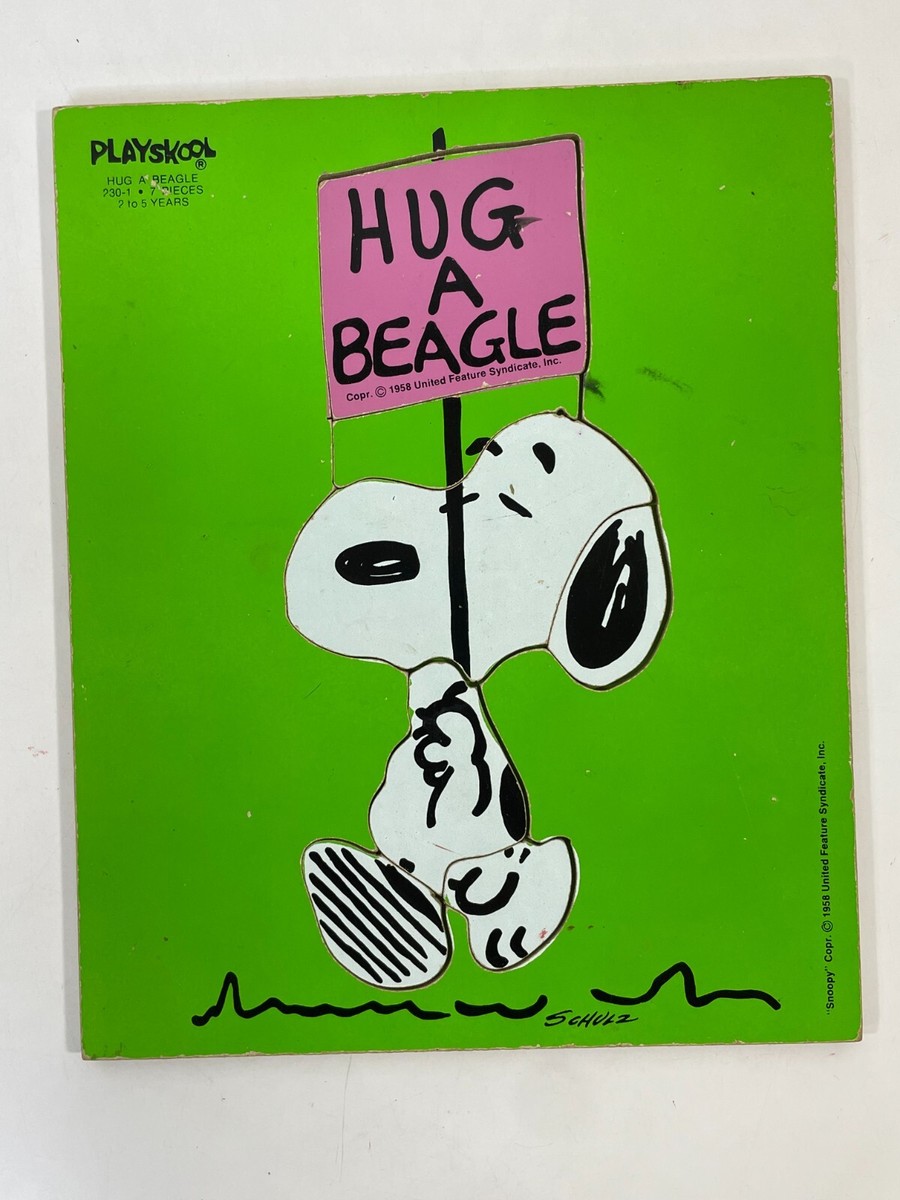 SNOOPY HUG A BEAGLE Peanuts Vintage Playskool Wood Board Puzzle