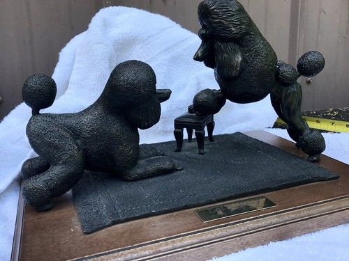 Tony Acevedo two Poodles Cast Bronzed Resin Sculpture - Picture 9 of 24