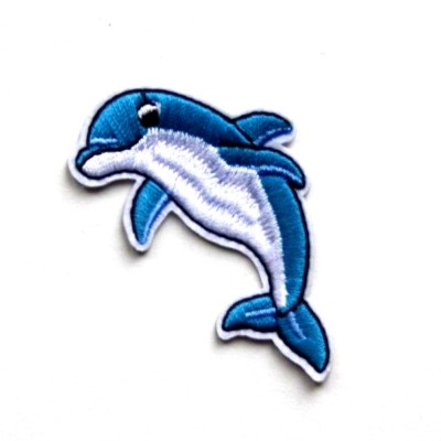 Delfin Schweinswal Patch bestickt Bügelbild aufnähen schwimmende Fische