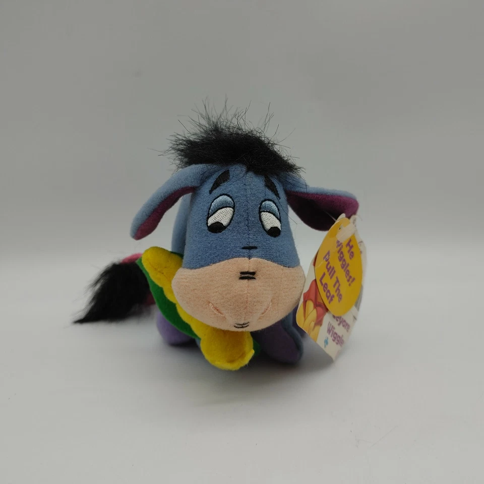 Applause Winnie the Pooh EEYORE WIGGLER 6" Peluche Tog Pull Leaf & He Wiggles RARO Foto 2 de 4