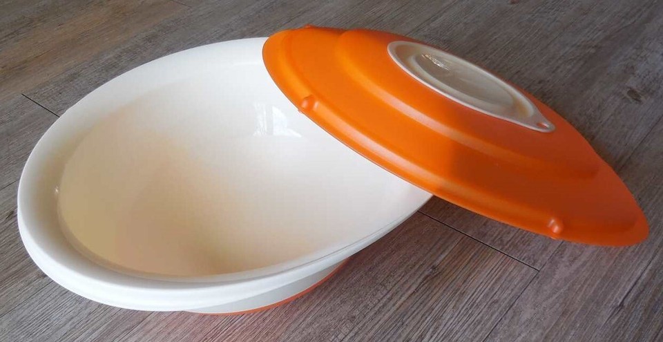 Bol Batteur Mélangeur Tupperware 3L – Orange – Avec Couvercle – Très Bon état