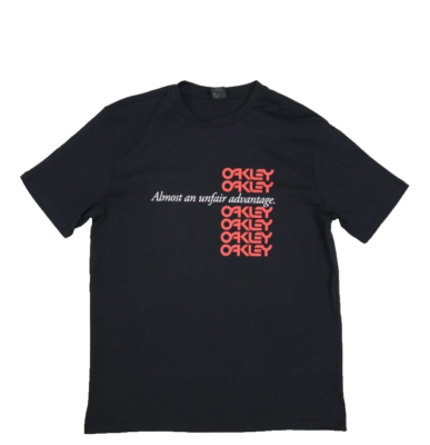 Oakley シャツ 青 ALMOST AN UNFAIR ADVANTAGE Oakley Unfair Advantage Short Sleeve Blackout Tee Crewneck