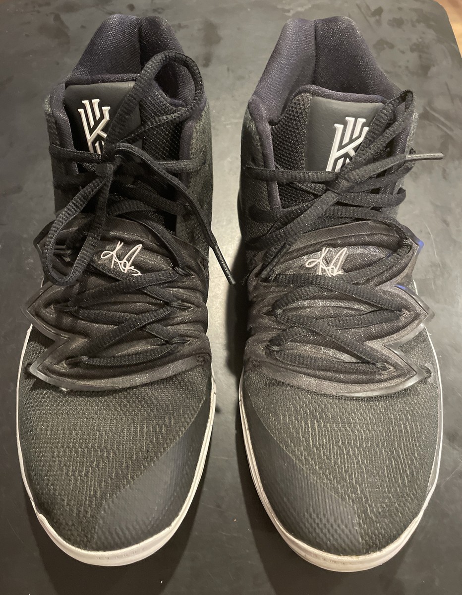 Nike KYRIE 5  display picture 2