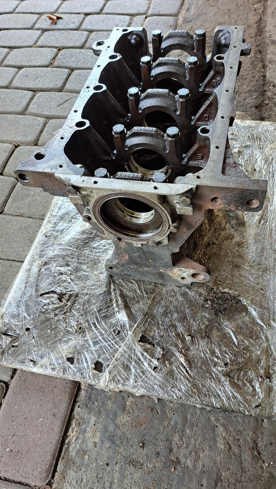 Picture 3 of 24
