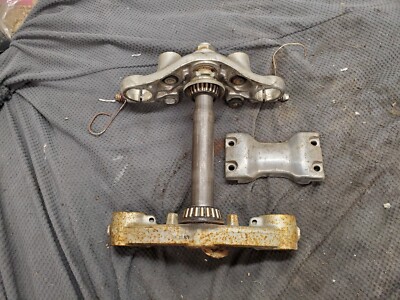1984 Yamaha Virago XV 700 XV700 Triple Tree Fork Clamp Bracket