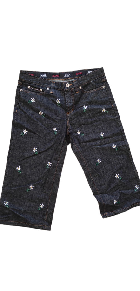 【関税込み】dolce & gabbana FLORAL BERMUDA SHORTS VTG Dolce & Gabbana Jeans Bermuda Shorts Embroidered Flowers