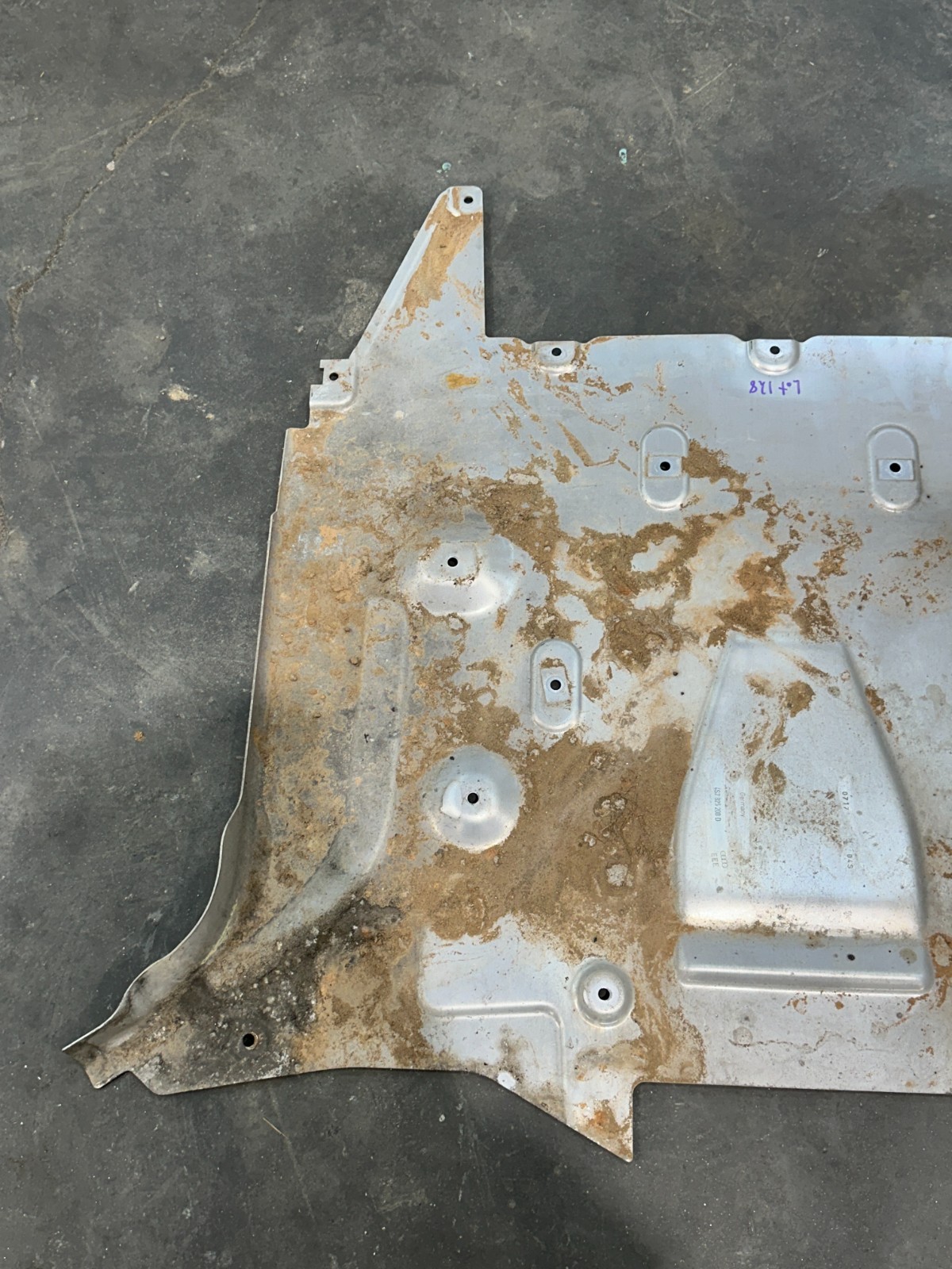 2017 AUDI R8 FRONT UNDERBODY SPLASH SHIELD SKID PLATE OEM 4S7 825 208