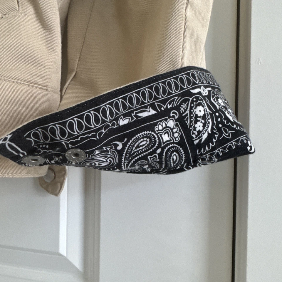 Jaqueta masculina rara Forever 21 Hot Wheels grande com zíper bandana forrada gráfico de carro - Imagem 4 de 4