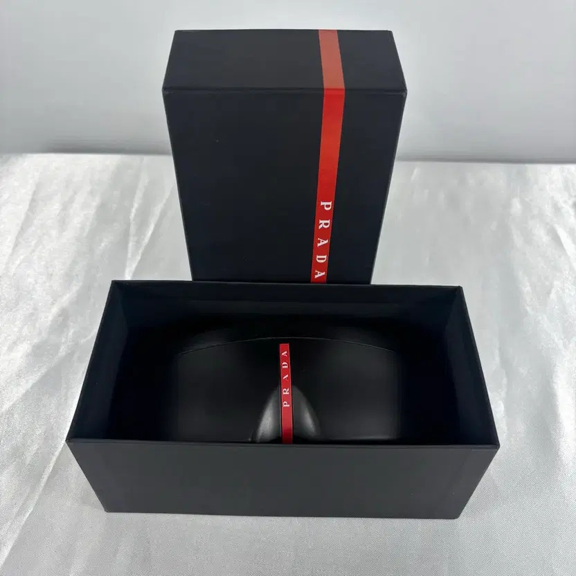 Prada PR25ZS Acetate Sunglasses Black Full Box New thumbnail 10