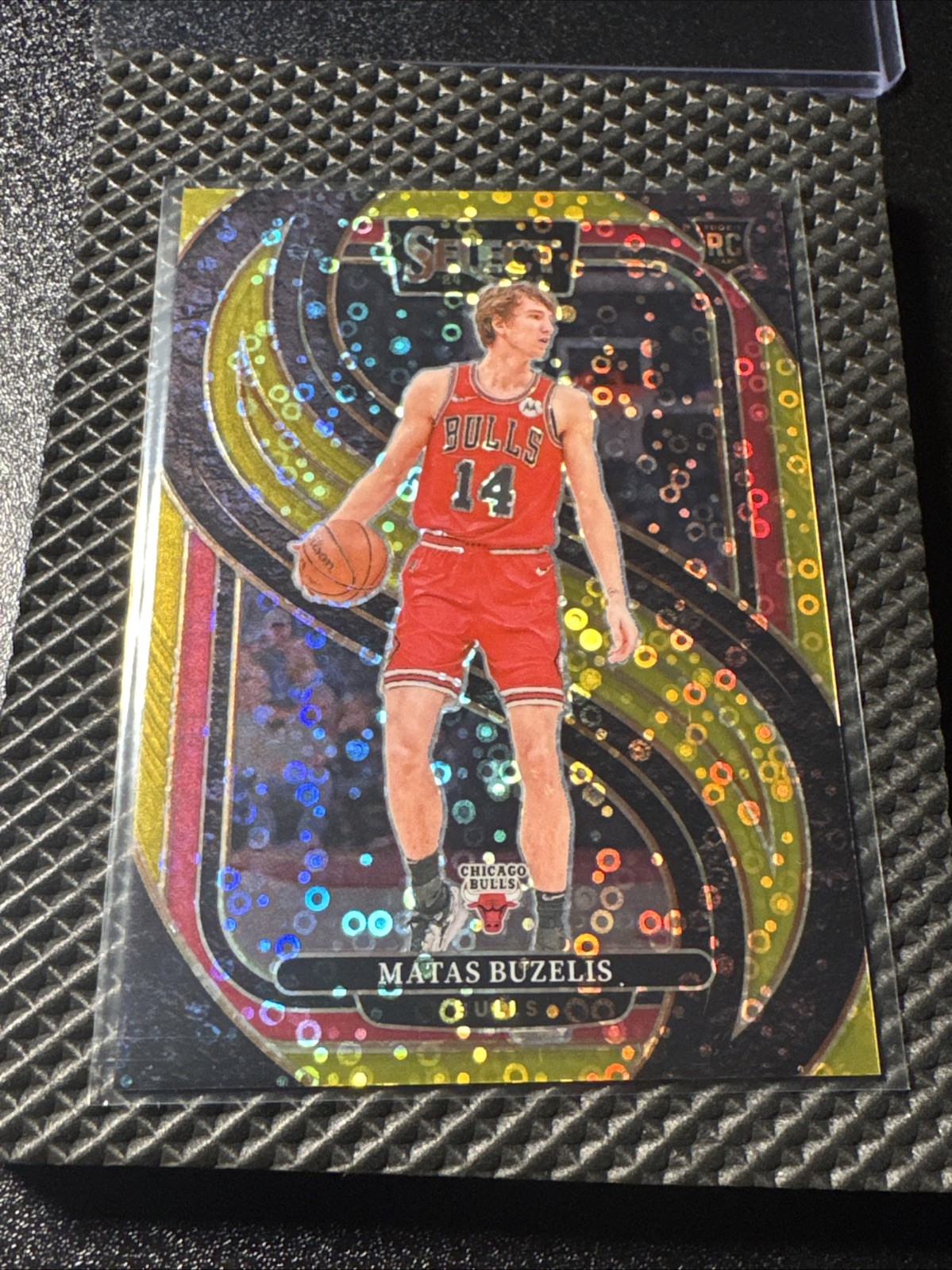 2024-25 Panini Select | Premier Level Matas Buzelis RC Gold Disco /10