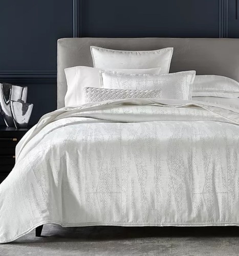 Hotel Collection Fractured Geo White FULL/QUEEN Duvet Cover