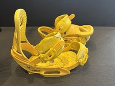 Burton Scribe EST Women's Snowboard Medium Used Condition With Hardware