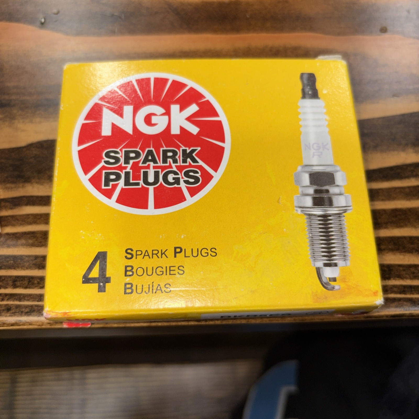 4 x NGK Standard Resistor Spark Plugs  Mercedes Toyota Scion BKR5ES # 2460 1D