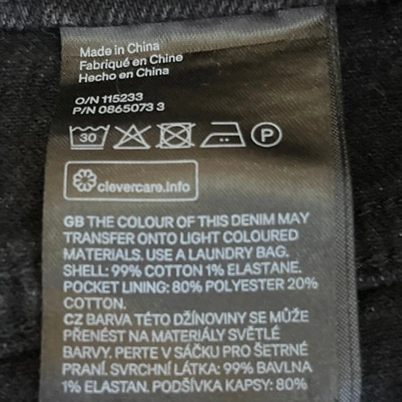 Pantalones de mezclilla rectos de tiro alto lisos negros para mujer H&M talla 8 Foto 4 de 4
