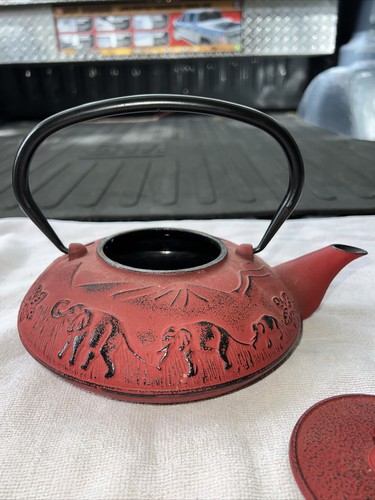 Olla de té roja vintage japonesa de hierro fundido Teavana con diseño de elefante - Imagen 10 de 14