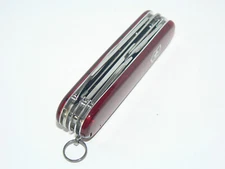 New Victorinox Swiss Army 91mm Knife  HUNTSMAN RUBY RED   1.3713.T