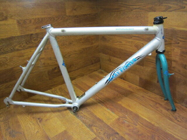 VINTAGE GARY FISHER SUPER CALIBER 26 VINTAGE GARY FISHER SUPER CALIBER 26