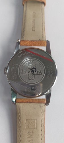 orologio vintage Invicta ,carica manuale,40mm con la corona,cinturino Invicta - Imagen 6 de 6