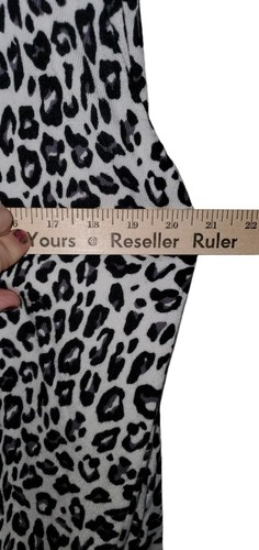 Worthington Leopard Animal Print Button Open Cardigan Sweater Size Med Outdoor - Picture 3 of 9