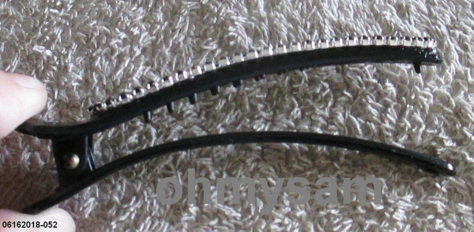 CLOSEOUT 2 NEW BLACK PLASTIC PELICAN BEAK HAIR CLIP /COMB / CLEAR  STONE /3 1/2" - Image 2 of 3