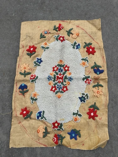 Vintage Burlap Needlepoint Unfinished 40”x28” Gorgeous Rug? Frame As Art?