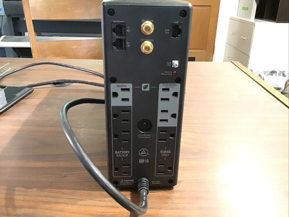 APC Battery Back-UPS XS 1000 UPS 1000VA Power Supply - TESTED - NEW BATTERY - Image 3 of 4