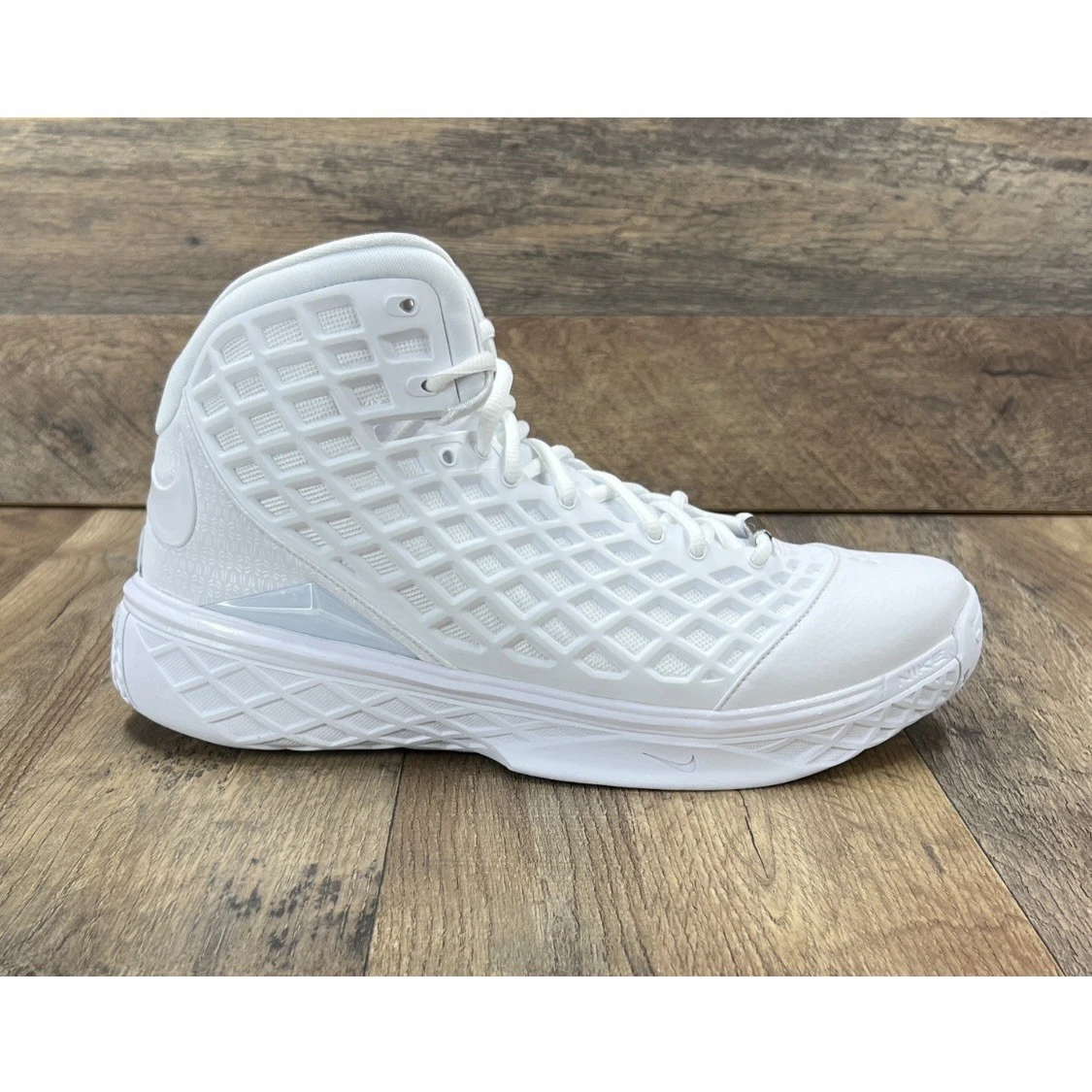 Nike Kobe  III  Protro White New Basketball Shoes HM4351 100 Men’s Size 10.5