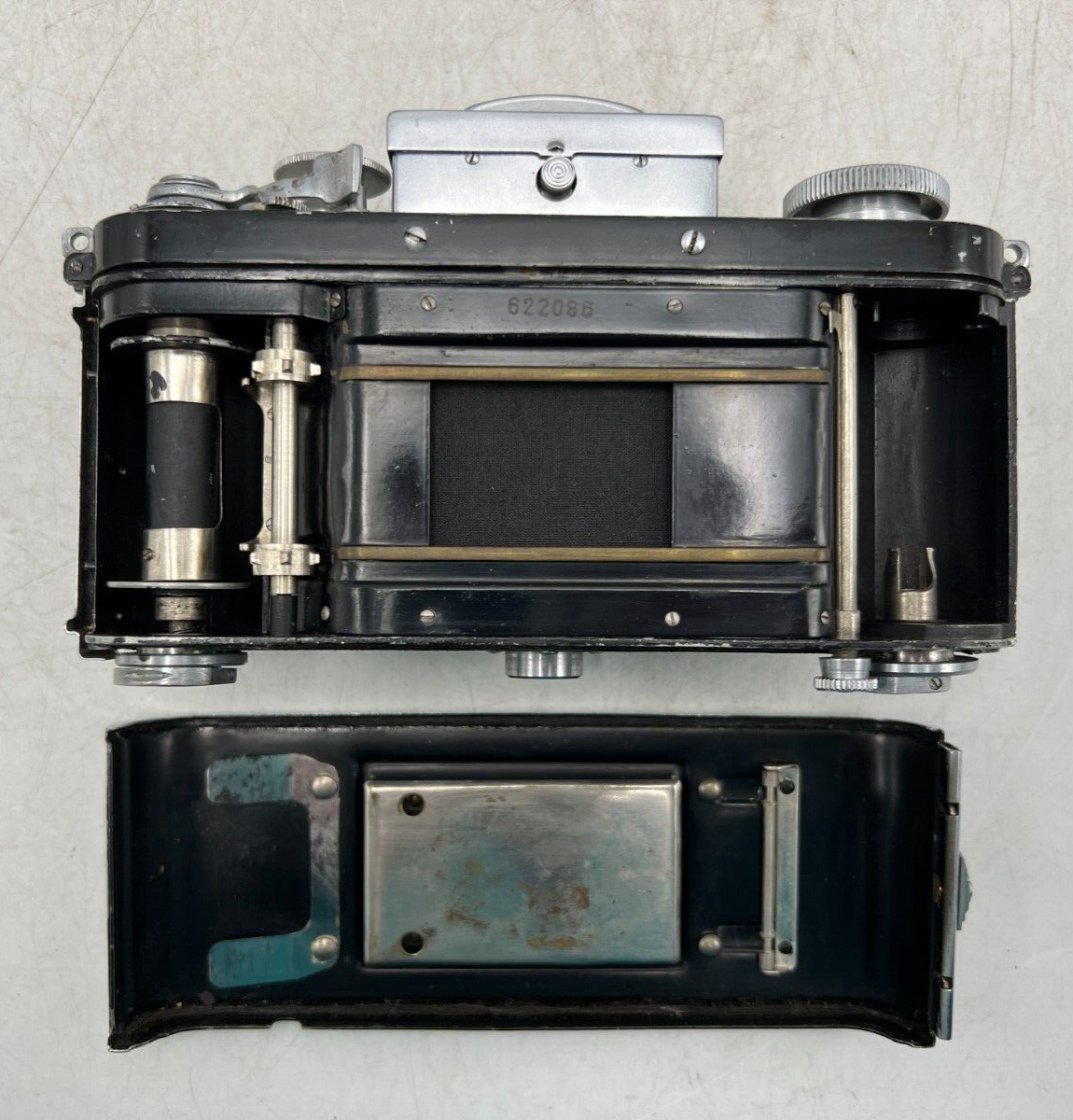 Kine Exakta / Exacta Version 5 35mm Film SLR Camera Body - Tessar