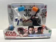 Star Wars Pokapon Game R2-D2 VS R2-Q5 BRAND NEW