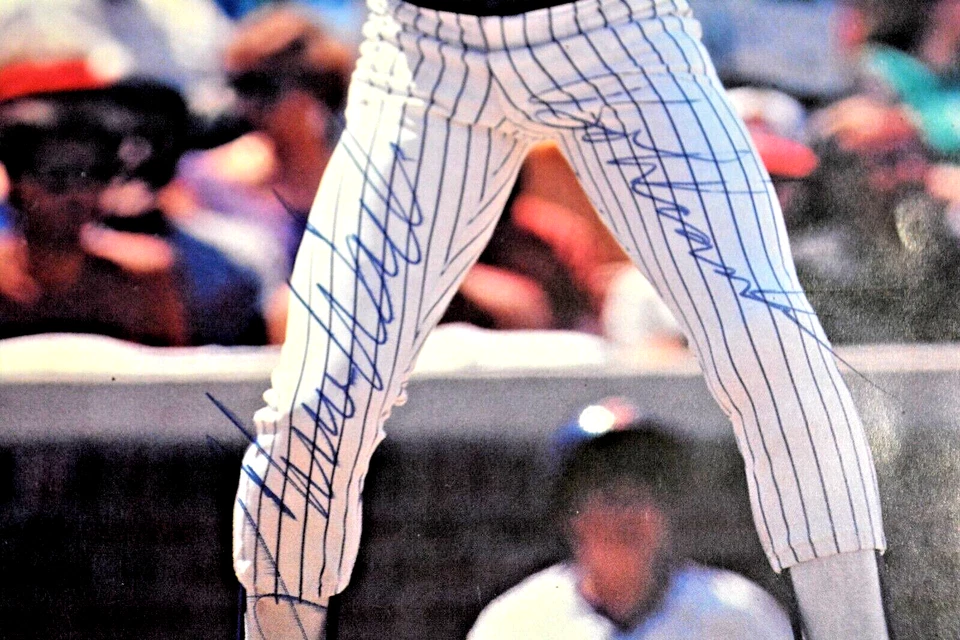 1992 Chicago Cubs Spring Training Program With  Four Autographs on Covers - Image 4 of 4