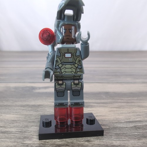 LEGO Ironman War Machine Suit Rhodey Minifigure Sh066 from 76006 Retired 2013 - Picture 2 of 7