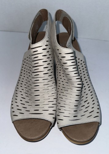 DANSKO Danae Milled Nubuck Sandal Oyster Tan Off White Leather EU 42 US 11.5-12 - Picture 2 of 9