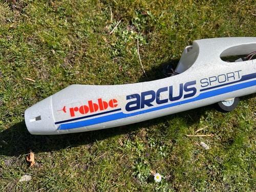 Robbe Arcus Sport, Ersatzrumpf incl. Rad, Kabel, SL Servo - Bild 3 von 24